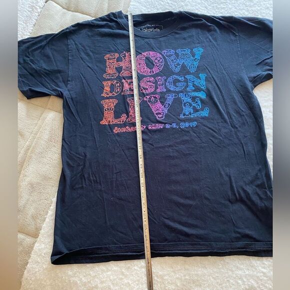 Design Graphic Tee Chicago 2017 Size Large - Picture 2 of 5